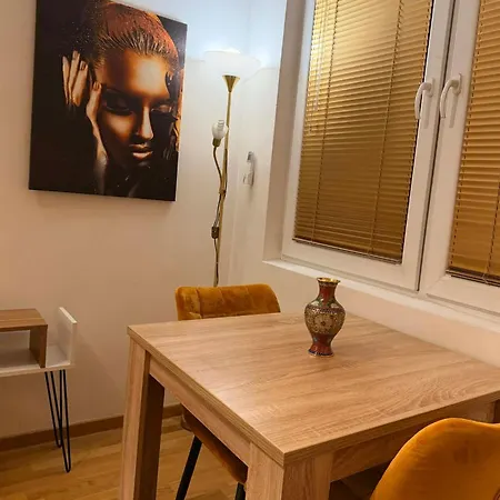 아파트 Debar Maalo Urban 스코페