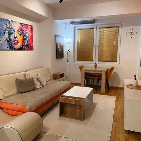 아파트 Debar Maalo Urban 스코페