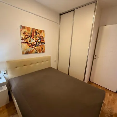 Debar Maalo Urban 아파트