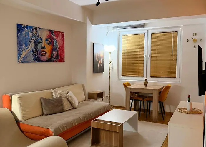 Debar Maalo Urban * 스코페